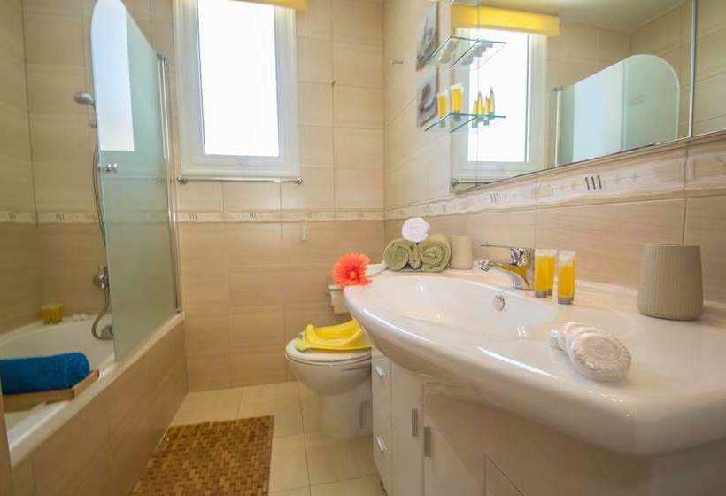 Orcadia Holiday Villa