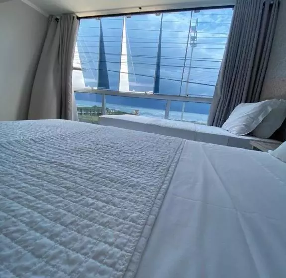 هتل Navega Beach Palace