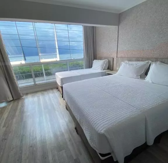 هتل Navega Beach Palace