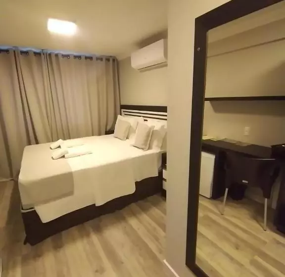 هتل Navega Beach Palace