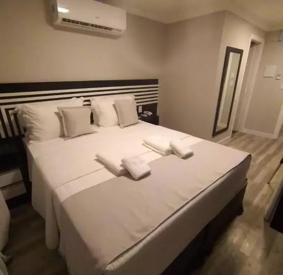 هتل Navega Beach Palace