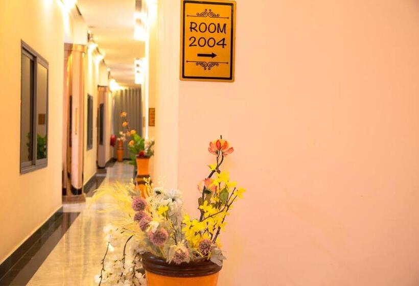 בית מלון כפרי Royal Tughimbe