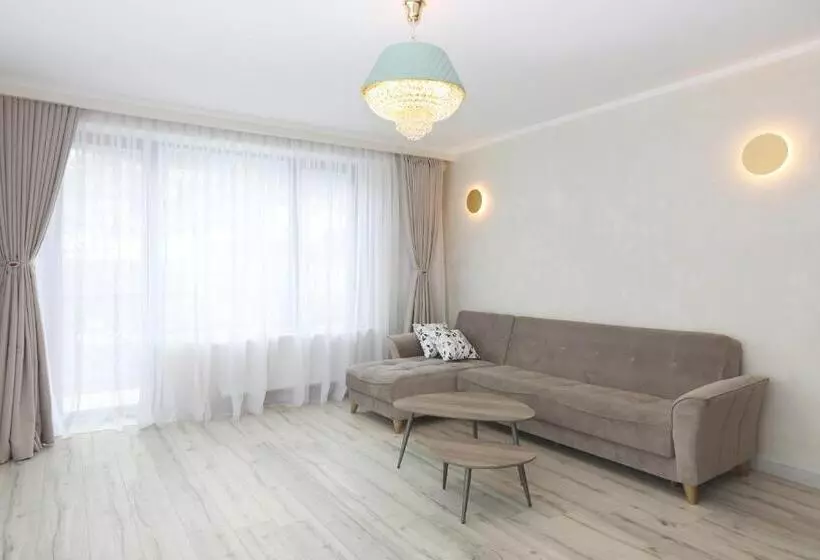 هتل Sunset Terrace Mestia