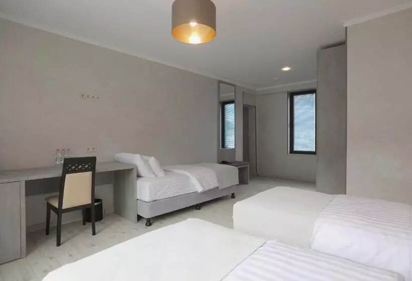 هتل Sunset Terrace Mestia