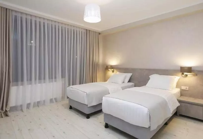 هتل Sunset Terrace Mestia