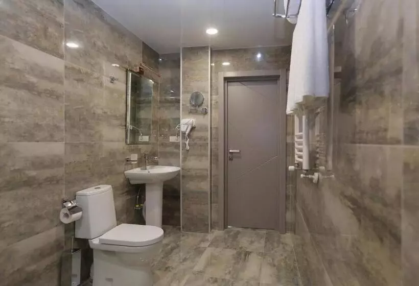 هتل Sunset Terrace Mestia