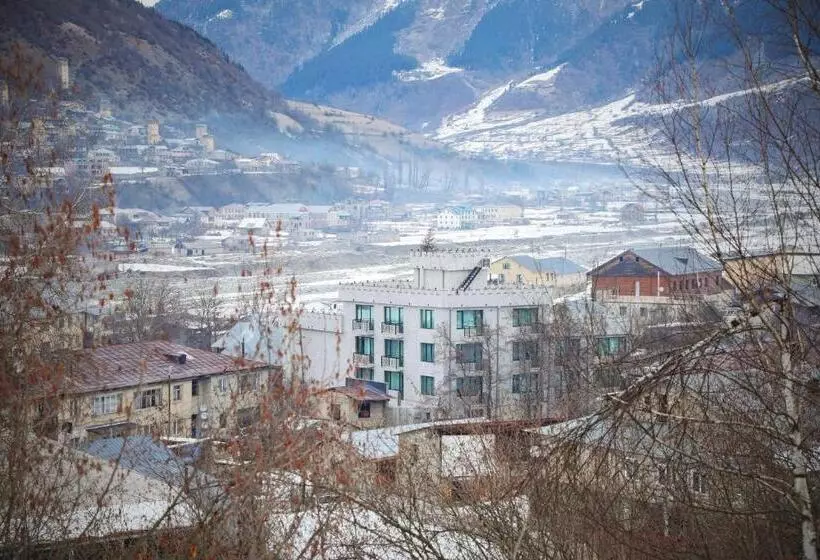 هتل Sunset Terrace Mestia