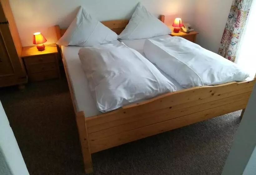 Hotel Waldhaus