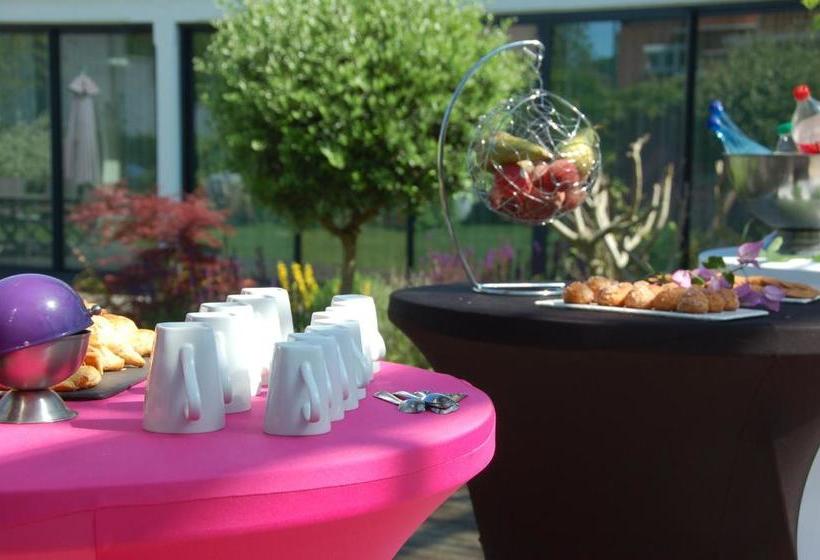 تختخواب و صبحانه Le Loft De Patricia