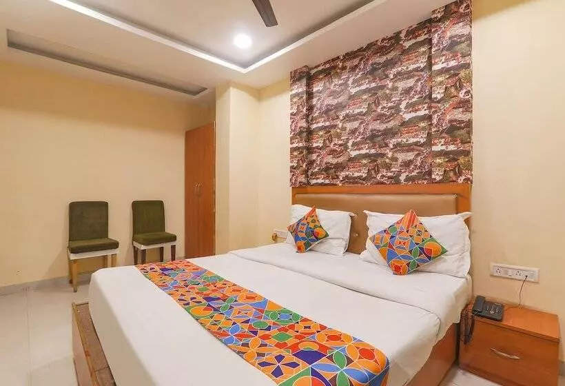 Fabhotel Swarn Banquet