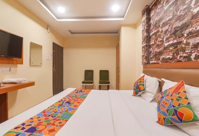 Fabhotel Swarn Banquet