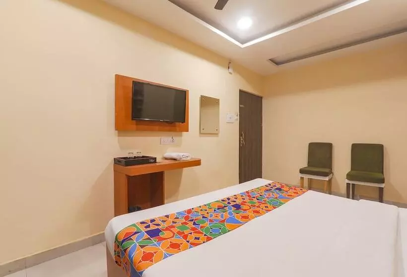 Fabhotel Swarn Banquet