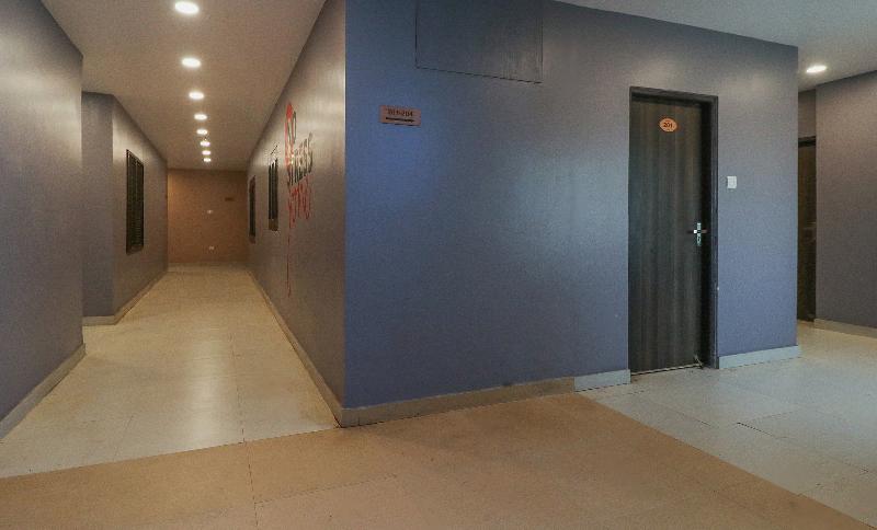 Fabhotel Swarn Banquet