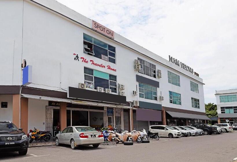 فندق Spot On 89805 The Traveler Home