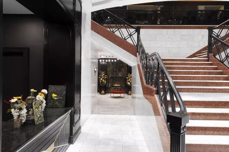 The Warrior Hotel, Autograph Collection