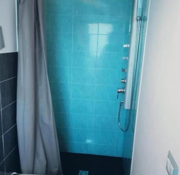 פנסיון Only For Two Giumbabulla