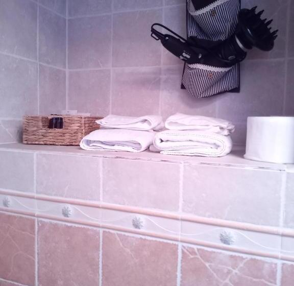 פנסיון Only For Two Giumbabulla