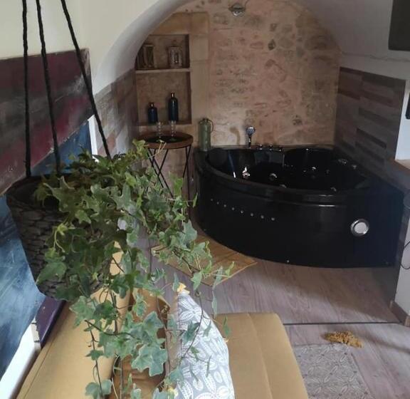 פנסיון Only For Two Giumbabulla