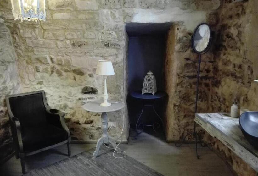 פנסיון Only For Two Giumbabulla