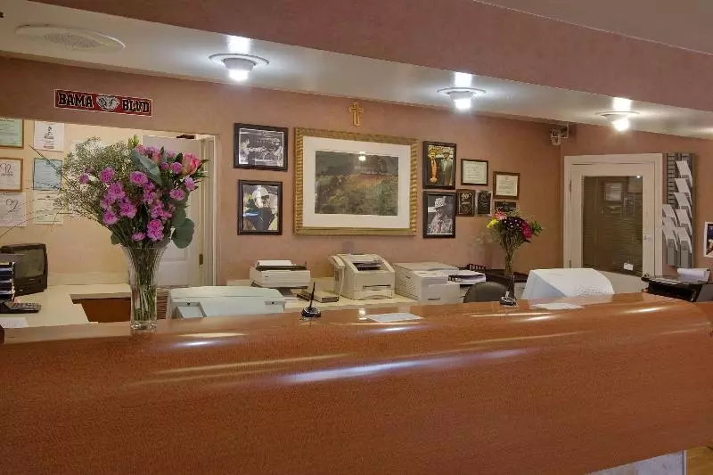 فندق Americas Best Value Inn Tuscaloosa