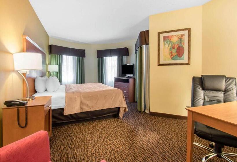 Clarion Hotel & Suites University Shippensburg