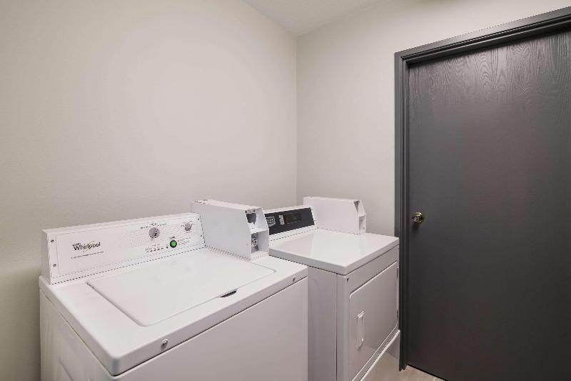 فندق Econo Lodge Williston