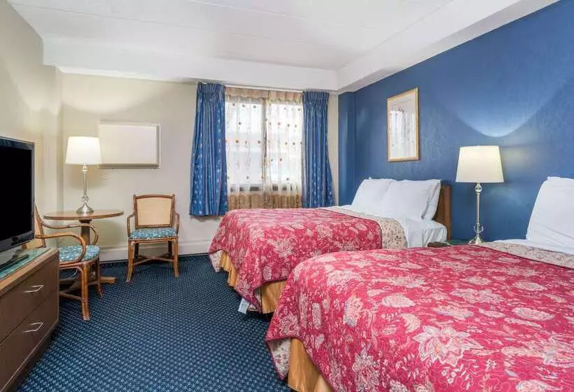 Отель Knights Inn Litchfield