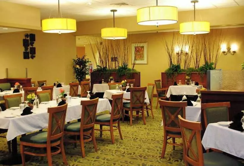 هتل Reading Vitality