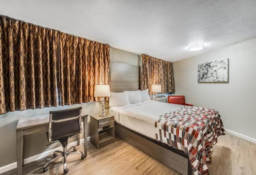 호텔 Ramada By Wyndham Medford Airport North