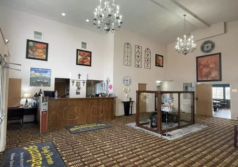 בית מלון כפרי Scenic Hills Inn