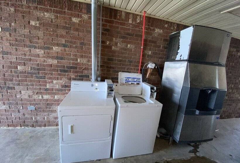 Отель Scottish Inns Jonesboro