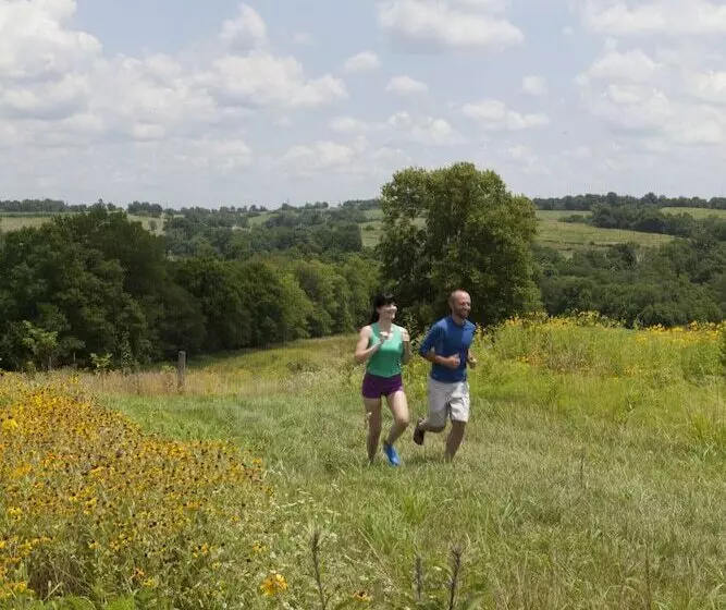 Отель Shaker Village Of Pleasant Hill