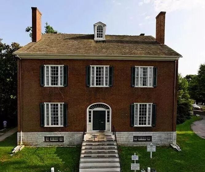 Отель Shaker Village Of Pleasant Hill