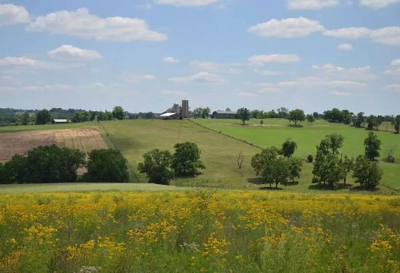 Отель Shaker Village Of Pleasant Hill