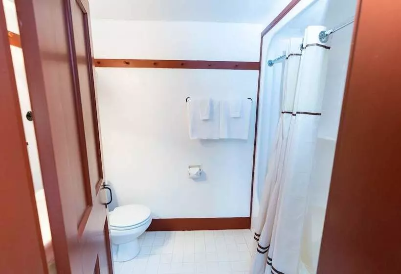 Отель Shaker Village Of Pleasant Hill