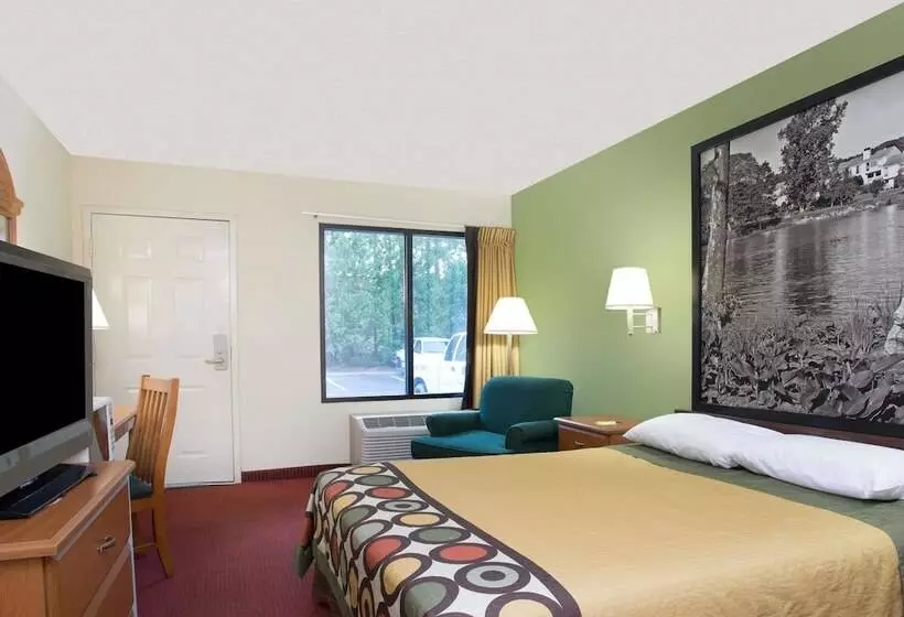 فندق Super 8 By Wyndham Lavonia