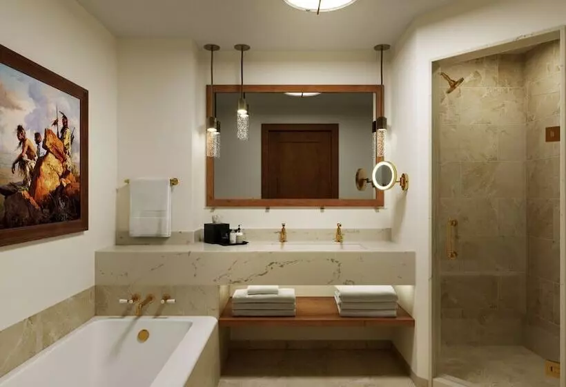 Отель The Rusty Parrot Lodge And Spa