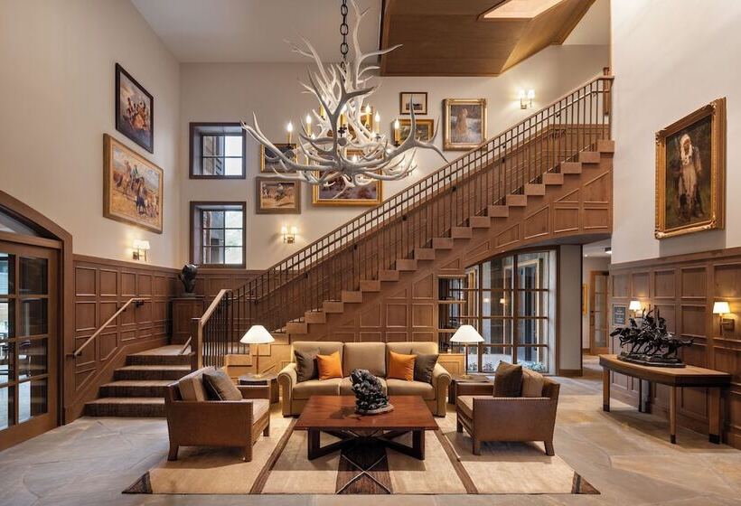 هتل The Rusty Parrot Lodge And Spa