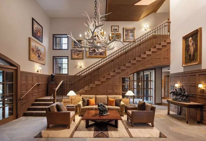 Отель The Rusty Parrot Lodge And Spa