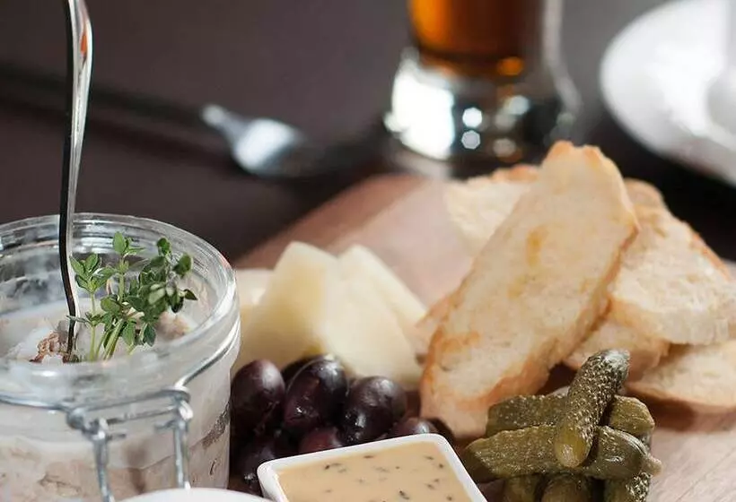 Отель The Sacajawea