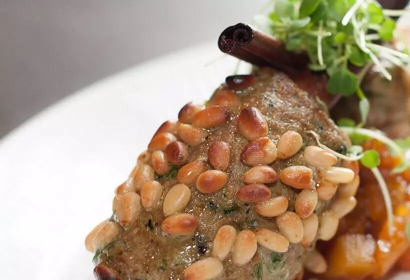 Отель The Sacajawea