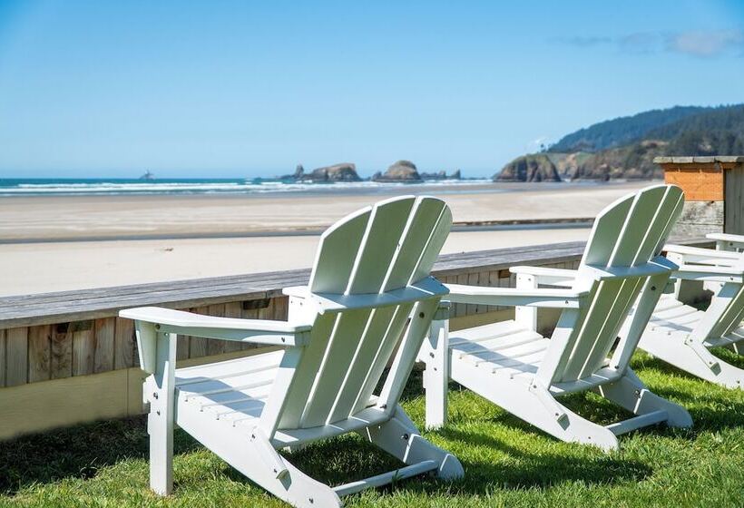 فندق على الطريق Schooner S Cove Inn