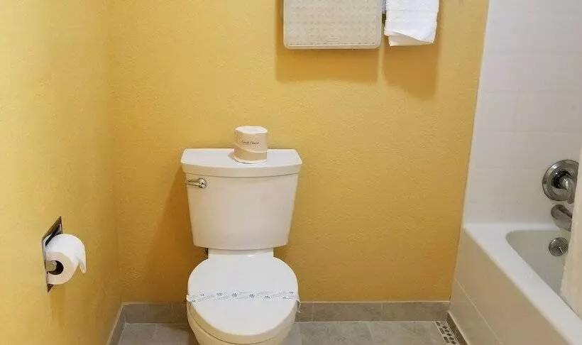 Royal Victorian Motel