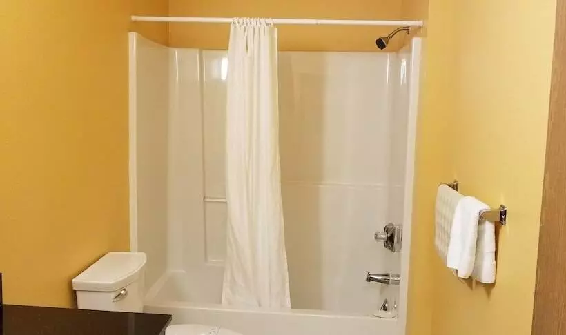 Royal Victorian Motel