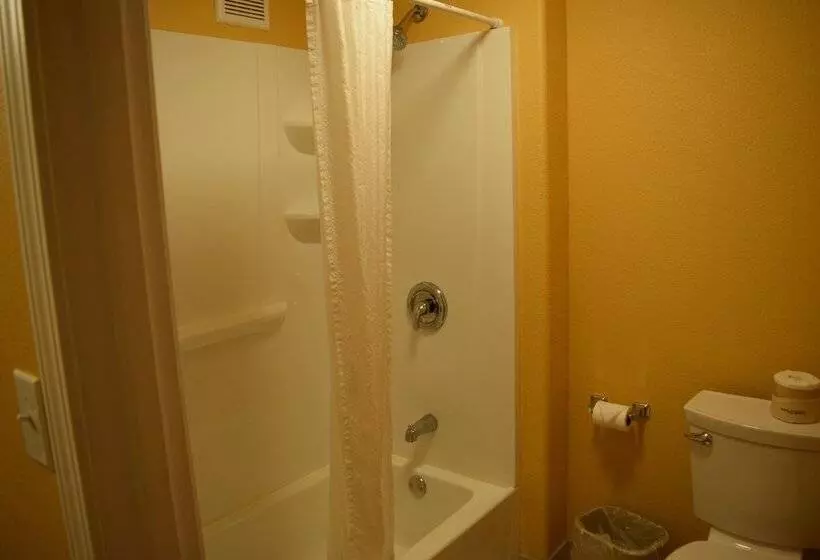 Royal Victorian Motel