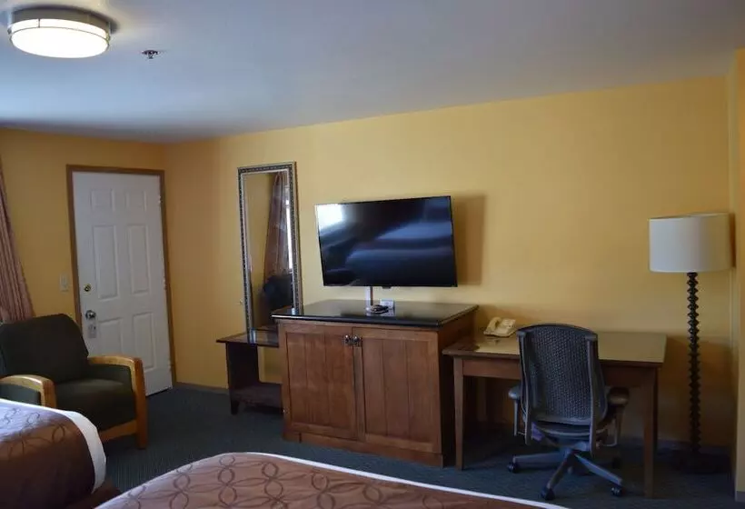 Royal Victorian Motel