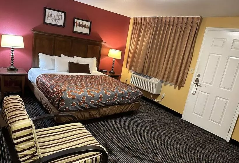 Royal Victorian Motel