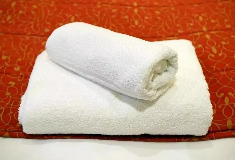 Hotelli Oyo 67910  Imperial