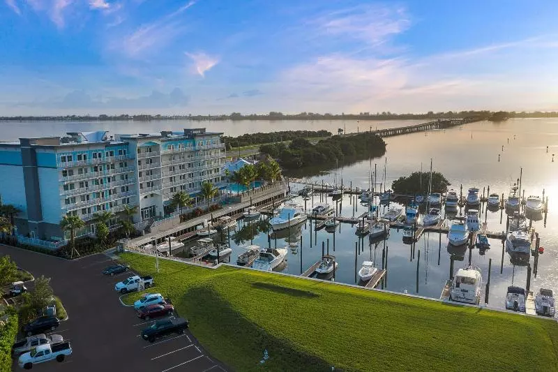 Compass Hotel By Margaritaville Anna Maria Sound