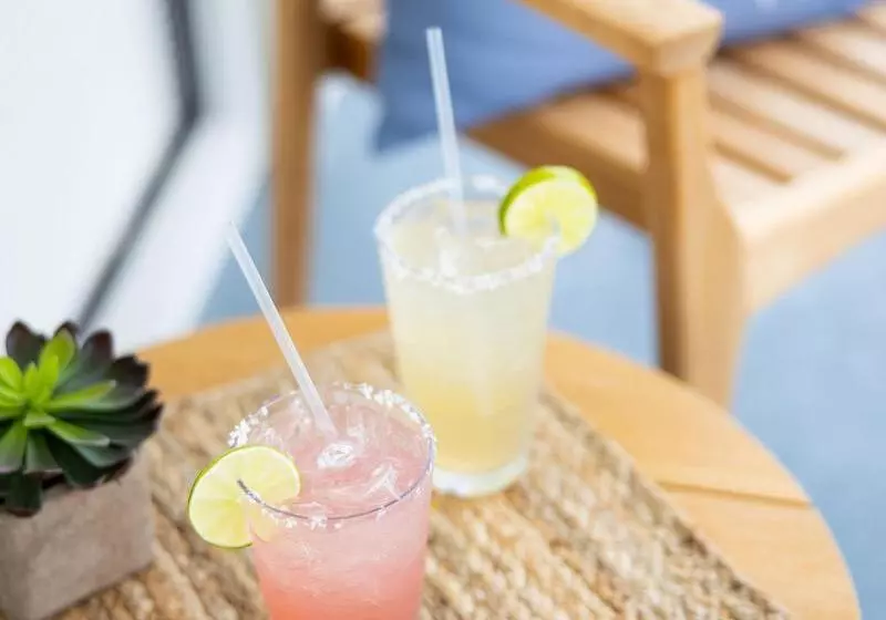 Compass Hotel By Margaritaville Anna Maria Sound